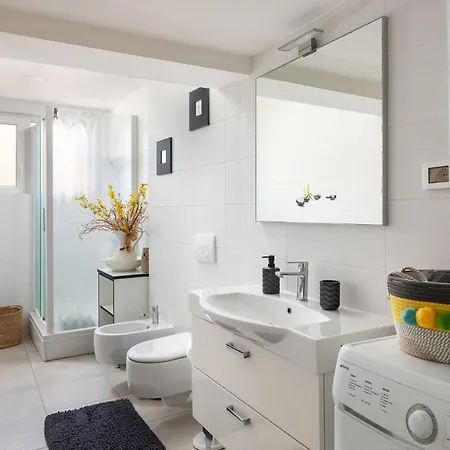 House - Sea Breeze Semesterbostad