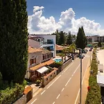 House - Sea Breeze *