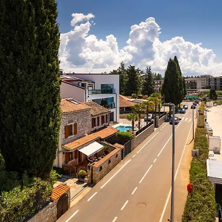 House - Sea Breeze *