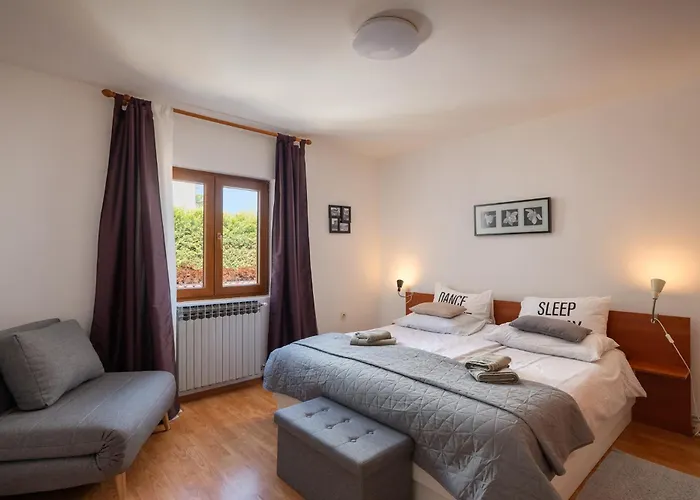 Feriehus House - Sea Breeze Poreč